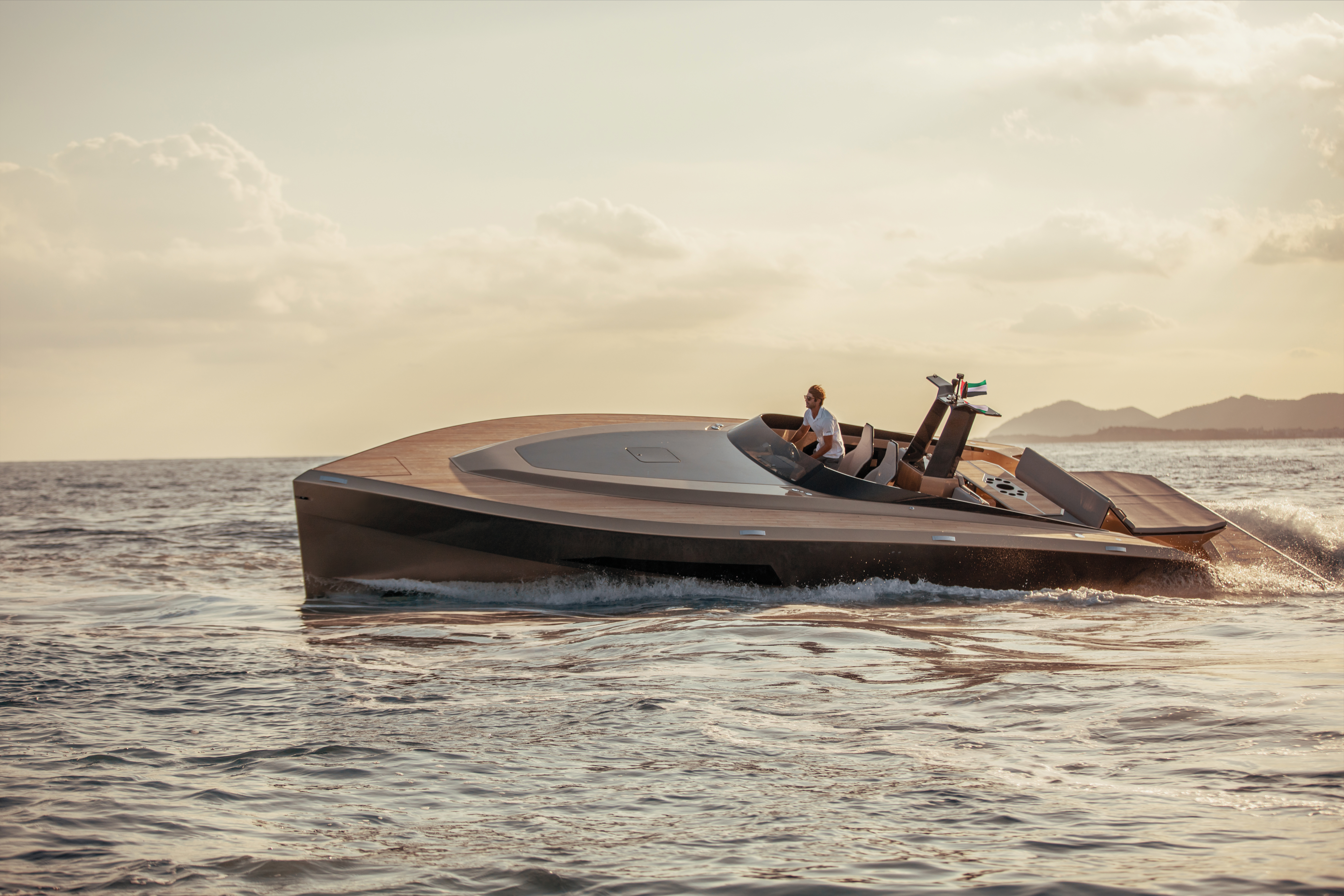 SAY CARBON YACHTS LAUNCHES IN DUBAI